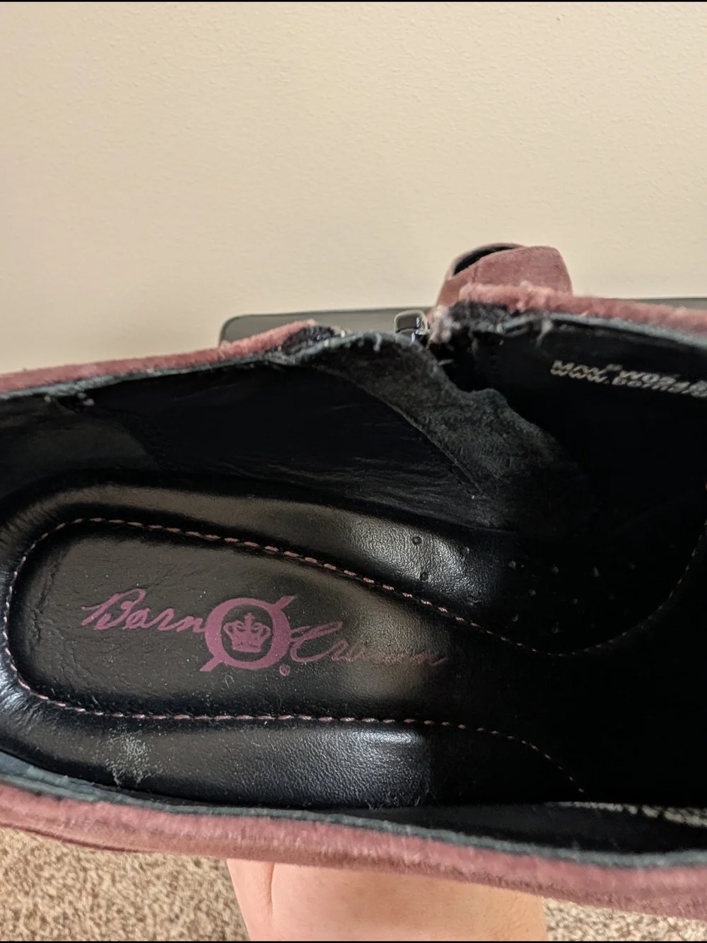 Born Crown 8 Mauve Suede Button‎ Accent Ankle Boots - Picture 8 of 10